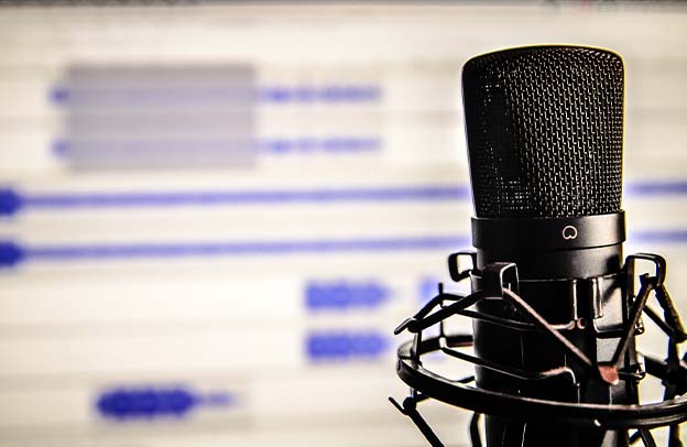 15 Best Ways To Promote Your Podcast As A Beginner