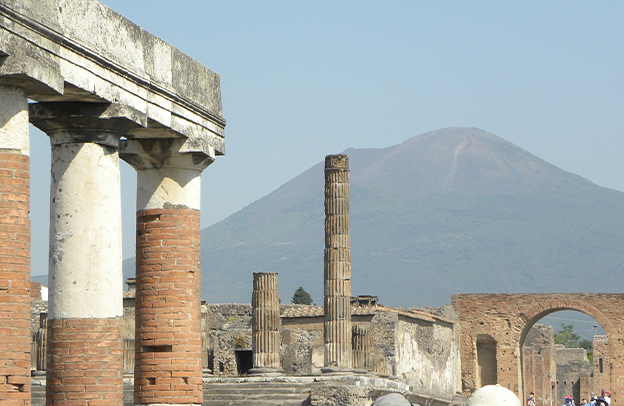 8 Top Historic Places To Visit In Naples
