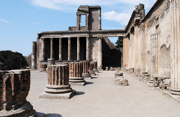 7 Places to visit in Pompei, Italy