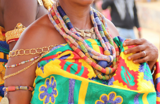 Cultural Immersion: How Participating in Local Traditions Strengthens Diaspora Identity