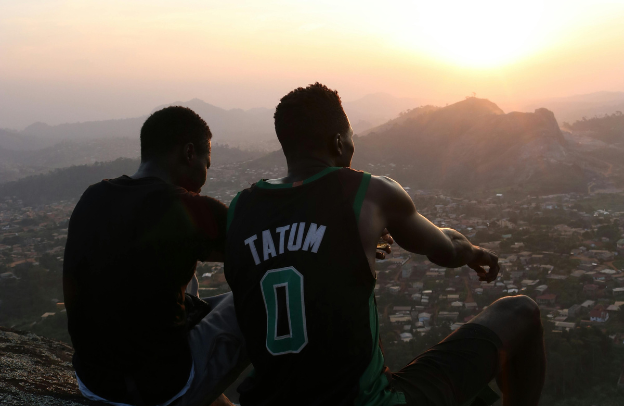 The Impact of Group Tourism on Local Communities: Strengthening Diaspora-Local Partnerships