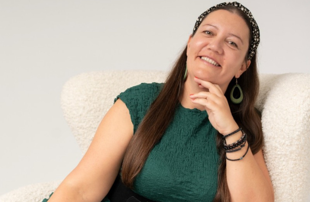 How to Turn Podcast Conversations into Business Connections: Insider Tips for Success with Noemi Beres
